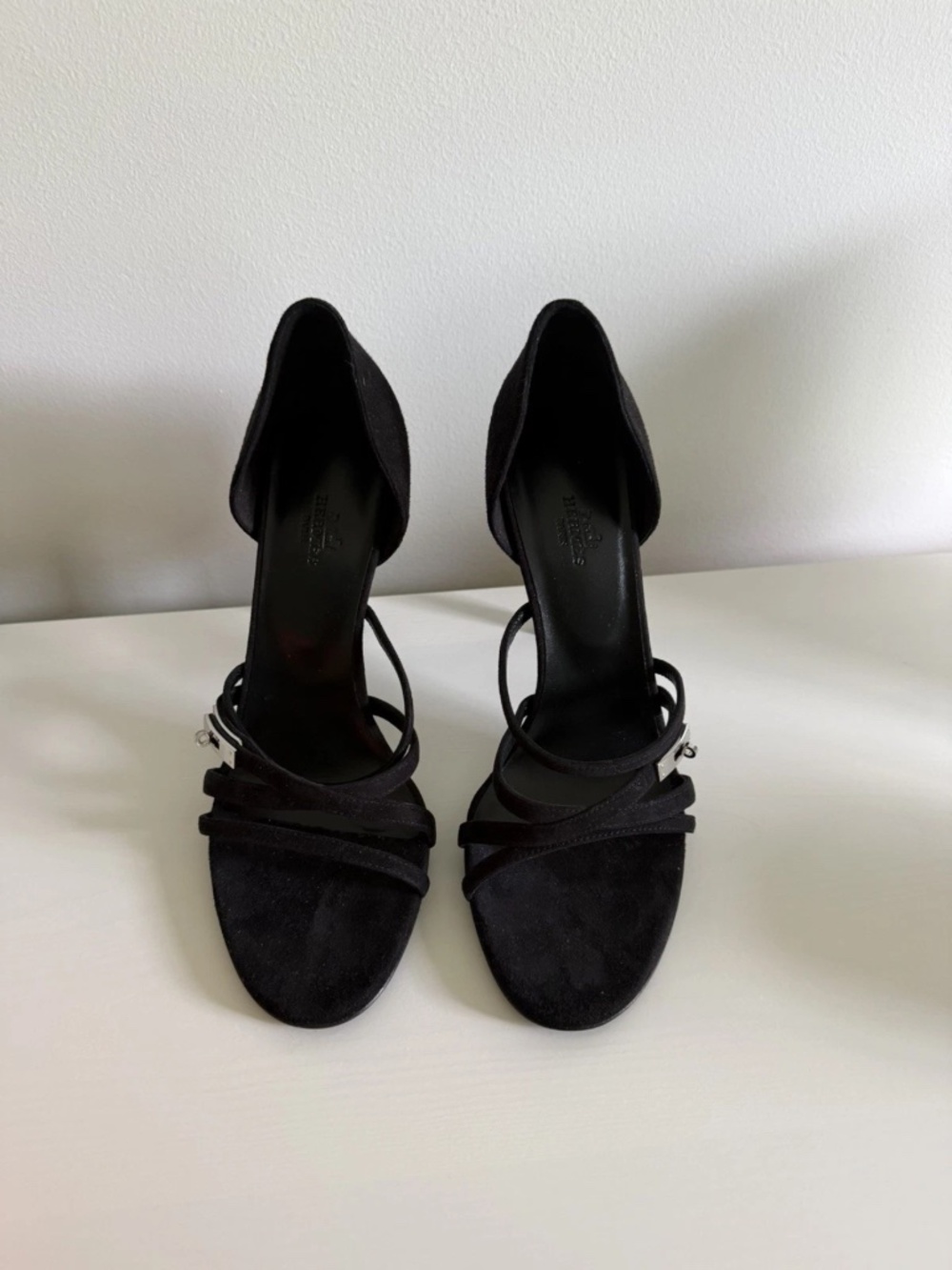 Hermes Lipstick 105 Sandal Noir Black Suede Strappy High Heels Size 40